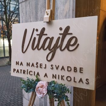 Drevená uvítacia tabuľa "Vitajte na našej svadbe s menami" - Image 2