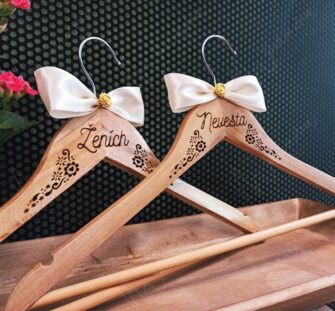 Svadobné vešiaky EMILY III. Svadobné vešiaky EMILY III.