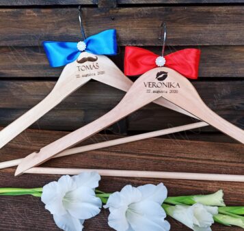 Svadobné vešiaky ELI