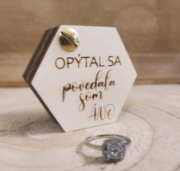 Krabička na zásnubný prsteň s machom MICEA