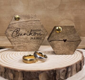 SET Krabička na obrúčky a zásnubný prsteň s machom