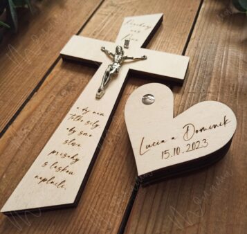 SET Drevený krížik (25 cm) a krabička na prstene